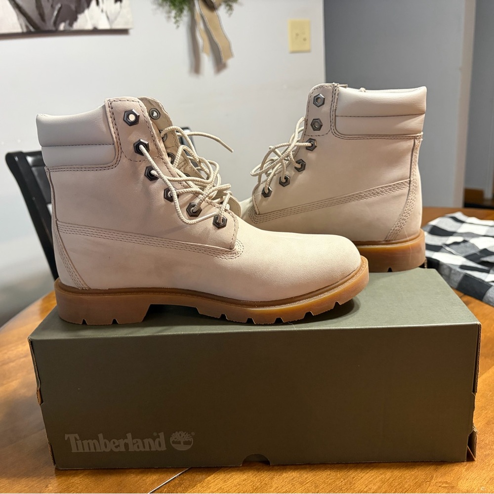 Women’s Timberlands - 8